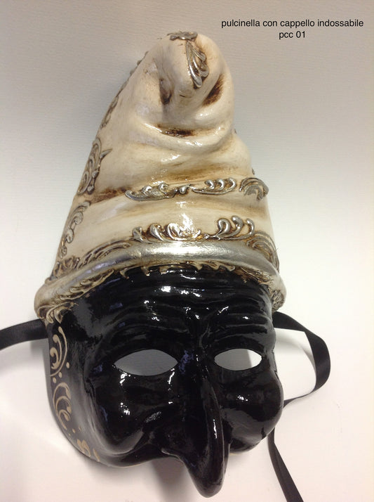 Pulcinella con Cappello